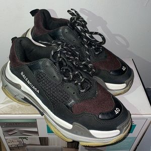 Balenciaga triple s sneakers size 7